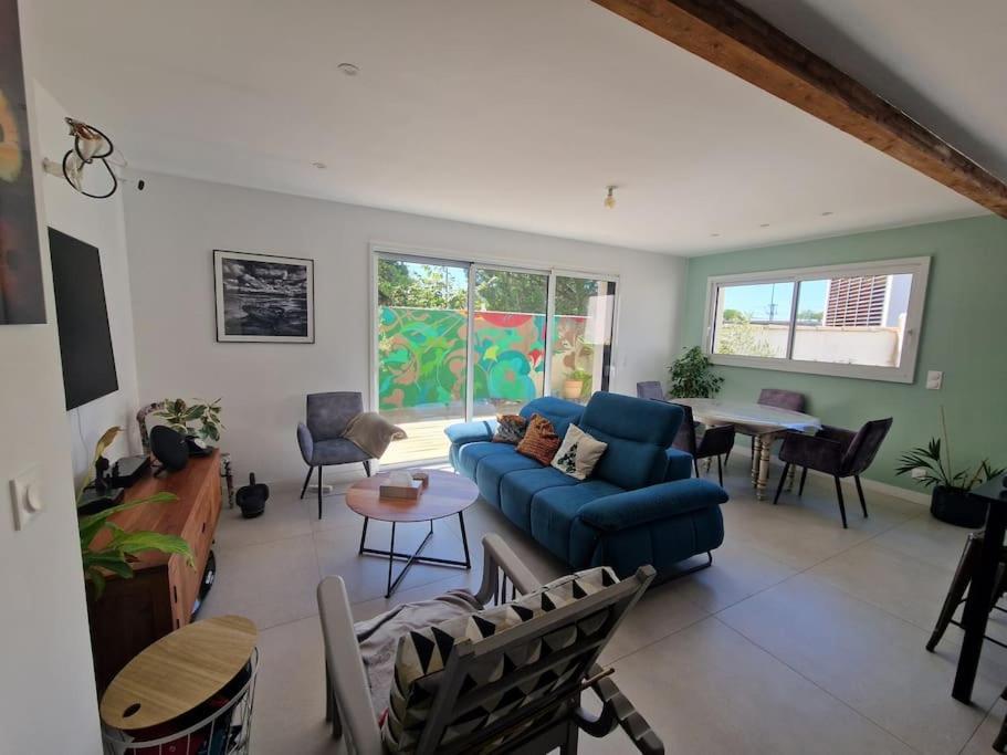Villa Les Zebres- Wifi-jacuzzi-velos-ecran Plat- Parentales- Baignoire
